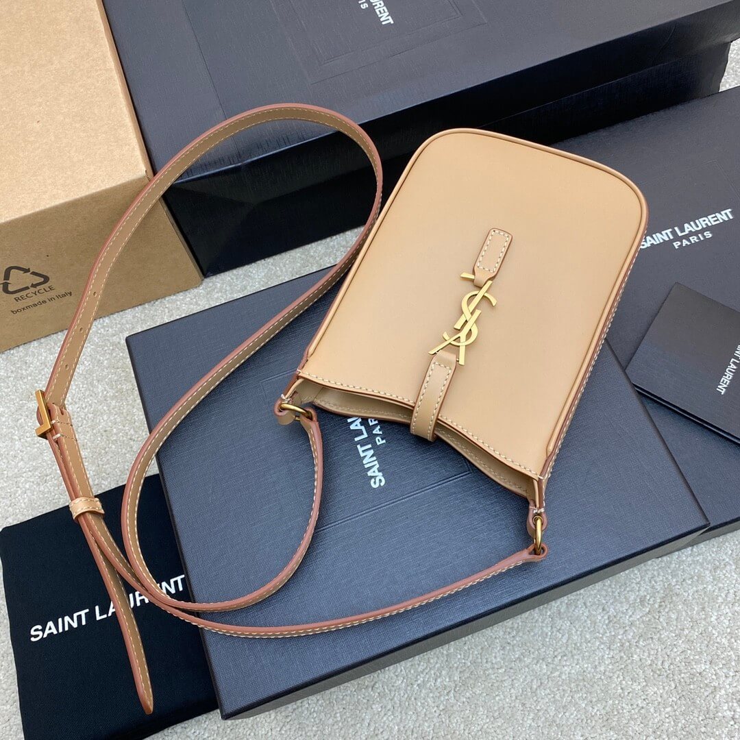 YSL Le 5 A 7 mini vertical bag in shiny leather - Image 5